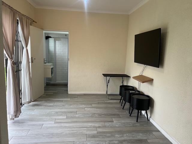2 Bedroom Property for Sale in Churchill Estate Western Cape